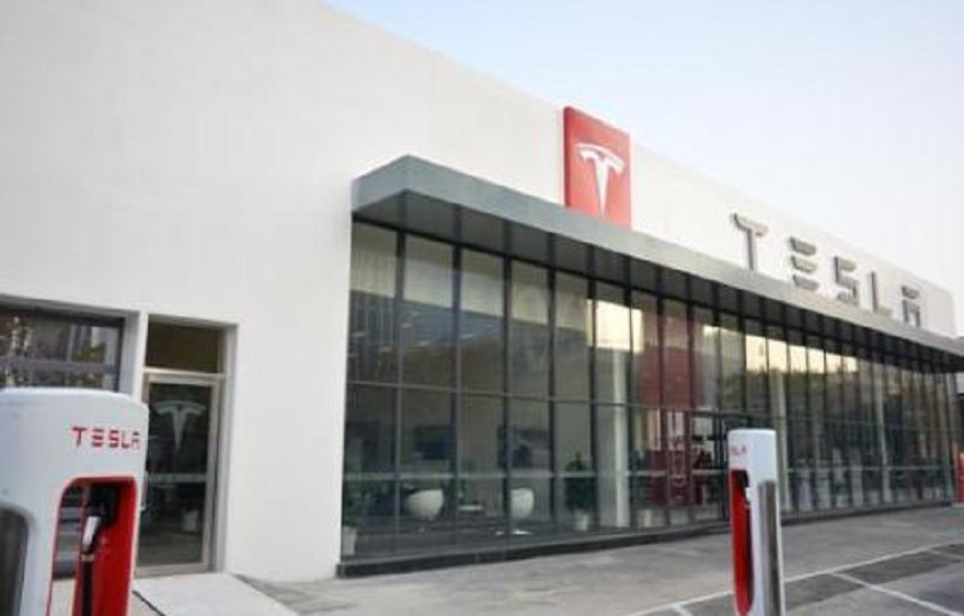 天价维修费再曝光！4S店挑战信任底线，高利润的背后有何阴谋？