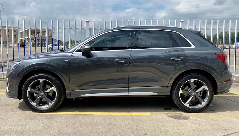 连降6万！体验奥迪Q3，豪华感明显，内饰翻毛皮，2.0T动力强吗？