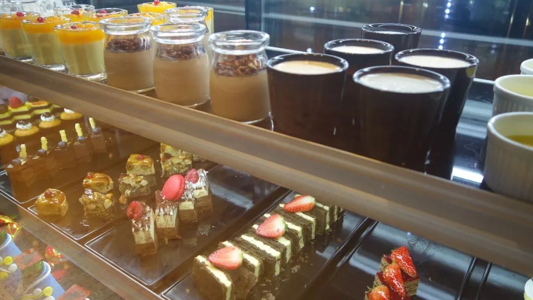 石家庄有家过生日打1折的五星酒店自助，你吃过没？
