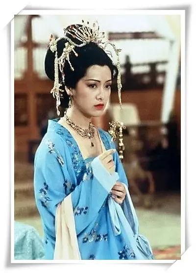 影视剧唐朝造型已落寞消失，华丽服饰不再用，高仿塑料珠子到处用