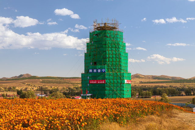 云海相望寄此身：苏轼七律《送子由使契丹》
