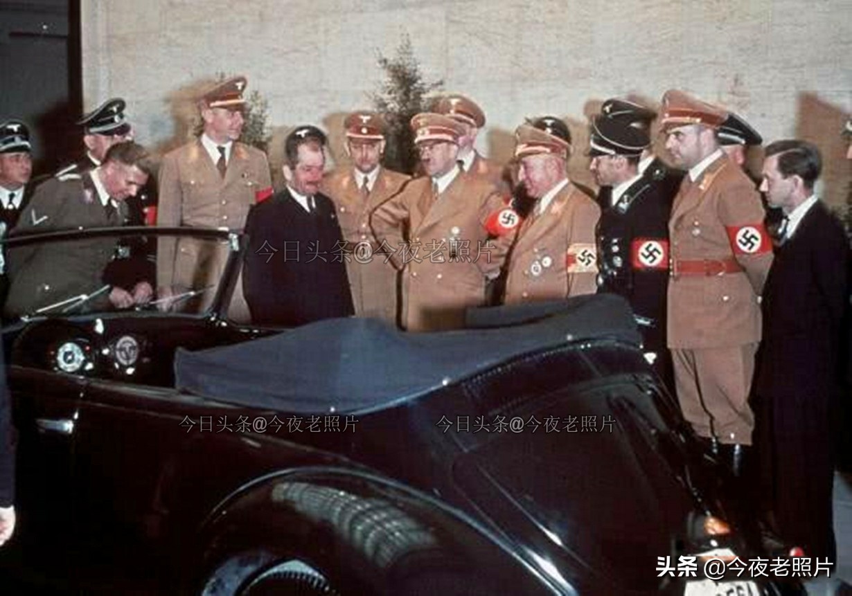 罕见的照片：日军勒死黄鼠狼，德军扒老鼠皮，美军绞死日本前首相