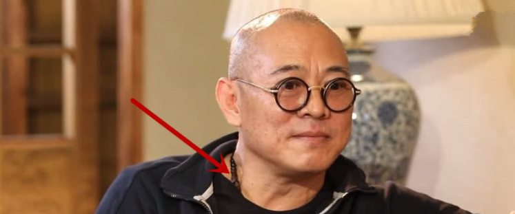 李连杰胸前佩戴的天珠,到底有怎样的来历?(火供天珠是什么意思) 第1张