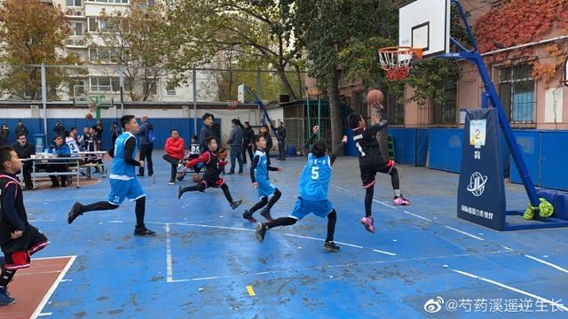 cba杜锋祖籍是哪里的(杜锋男篮大名单背后故事？杜锋家庭生活近况？杜锋情商战术更成熟)