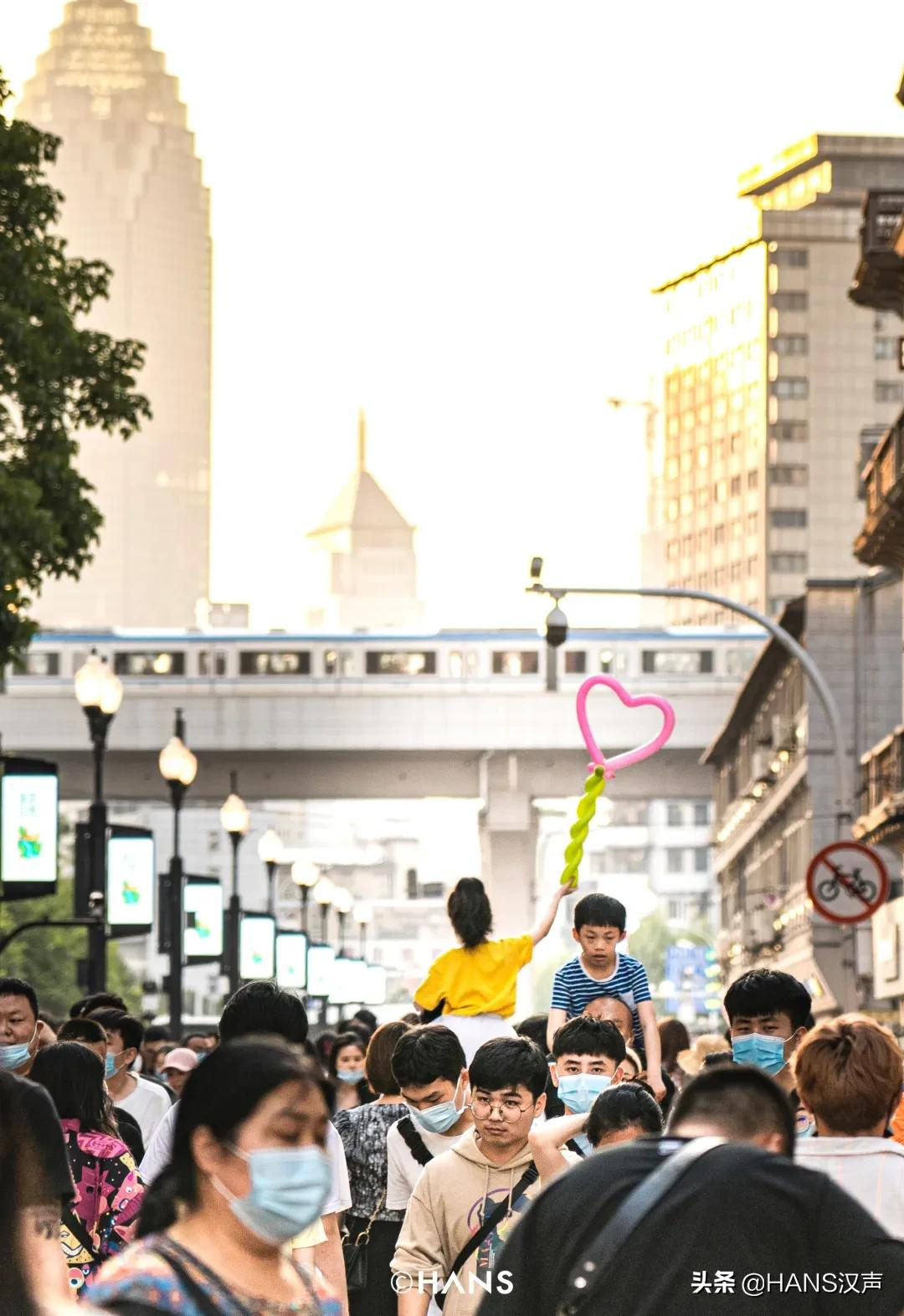 飞天小女警、小红帽恰恰......武汉伢还记得吗?