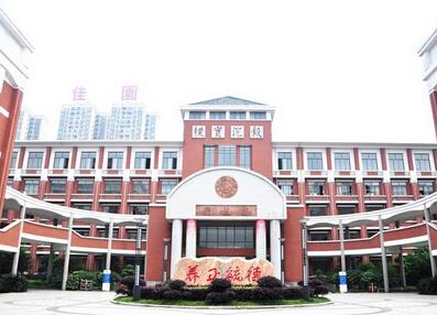 湖南十所教学质量堪忧的高中学校，永州普通高中教育面临严峻挑战。