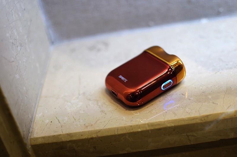 和Zippo一样 须眉剃须刀R2潮玩家