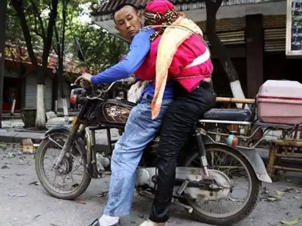 5·12汶川 | 11年前，那些让我们热泪盈眶的人现在都怎么样了？