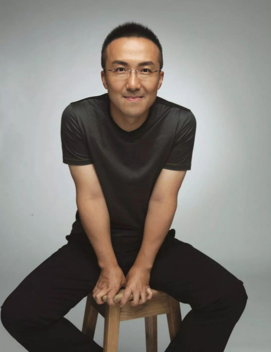 靠老公、夸男人还查岗，张萌驯夫有道？事业上升期却因拍戏流产