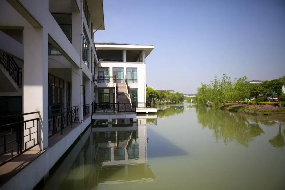 江苏省高校（六十六）苏州大学应用技术学院