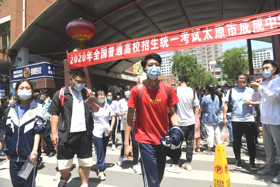 今年河北的高考卷难吗（高考报名人数并不多的山西）