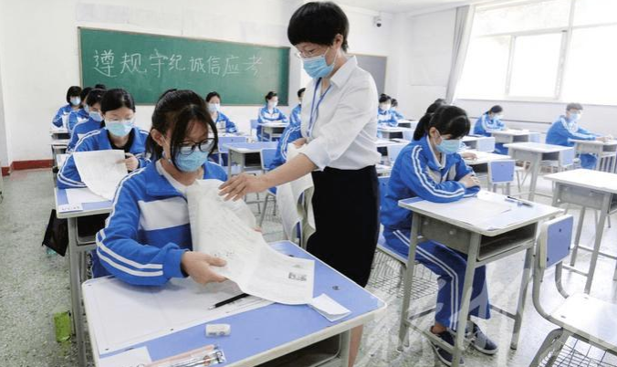 高考提前交卷，笑称题目太简单的浙江考生，最后去哪所学校了？