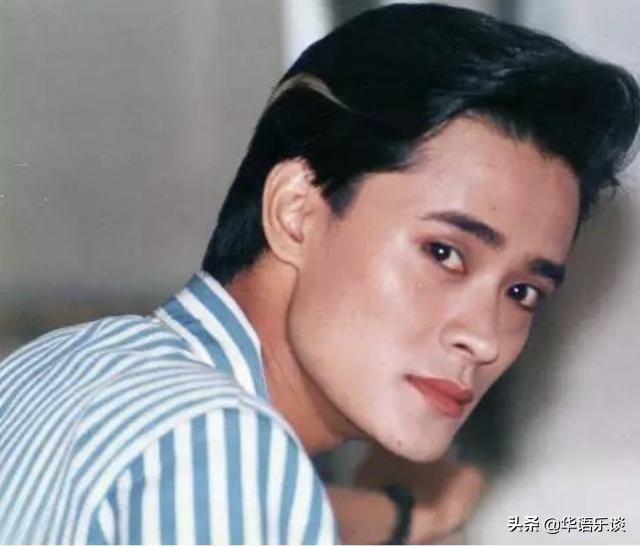 曾是歌壇現象級國民偶像，不幸英年早逝，過世一年后才公開