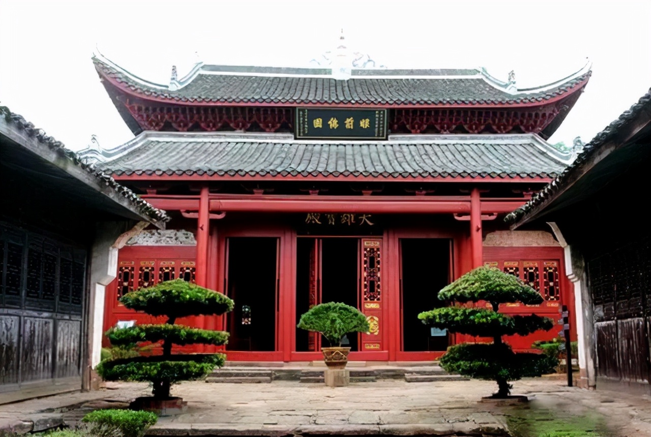 沅陵千古传奇:敕建讲寺辰州境,唐皇赐名冠“龙兴” 沅陵千古传奇:敕建讲寺辰州境,唐皇赐名冠“龙兴”