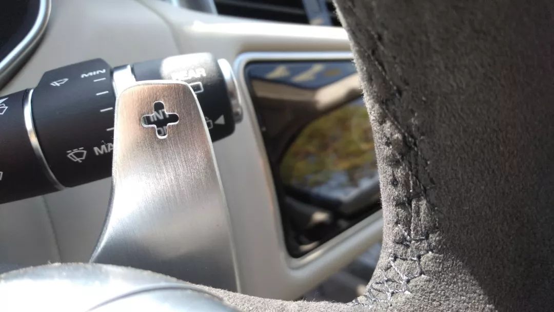 大排量也有小智慧 | 点滴试驾路虎揽胜运动版