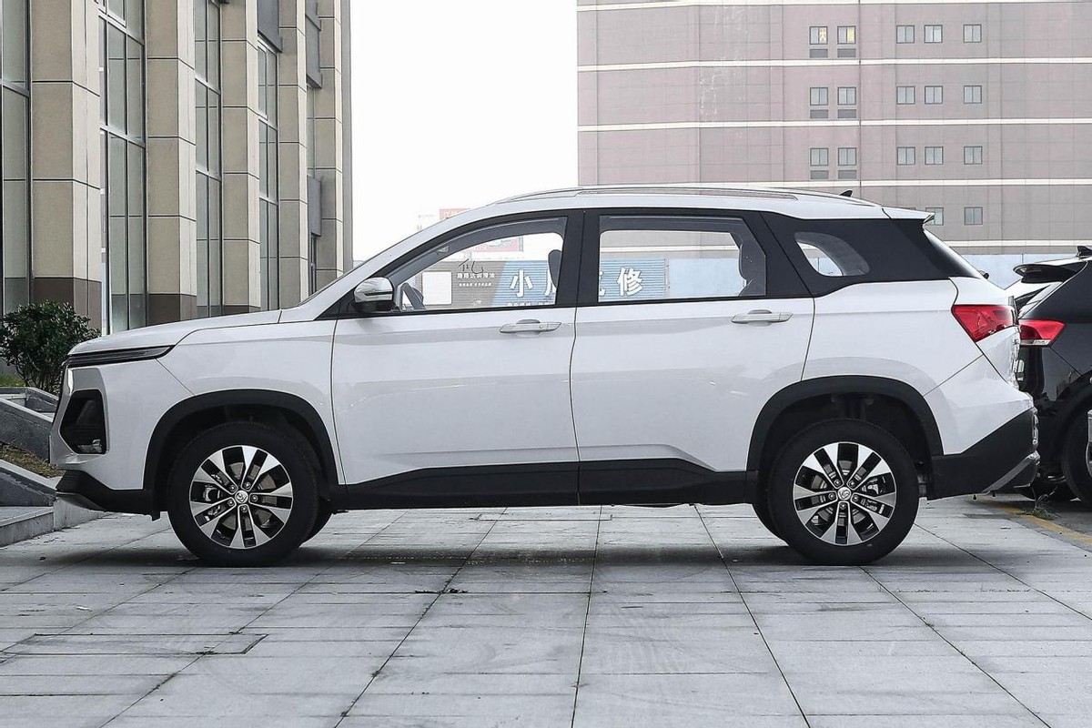 10万预算可入手的三款家用SUV，空间大品质稳，国产合资都有