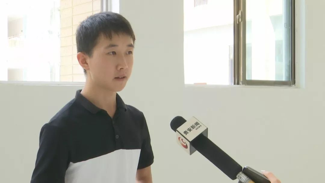 感悟70年——贵州医科大学师生点赞贵安