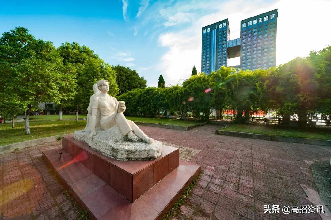 云南高考十大超强二本院校，让你享受一本待遇，中等生重点关注