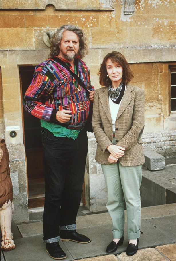 狗血！英国风流侯爵后宫74妻，死后巨额遗产只给原配和娃