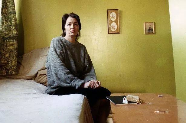 她是出身贫家的交际花，用美貌搅动英国政坛，晚年落魄令人唏嘘