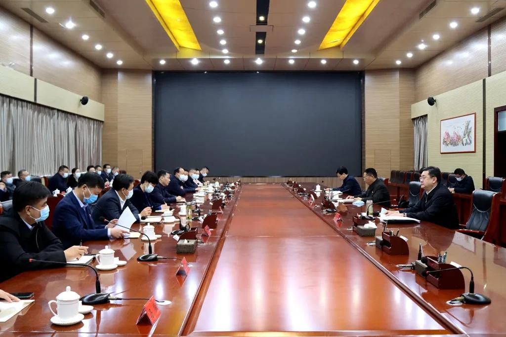 高大立同志任<span class=