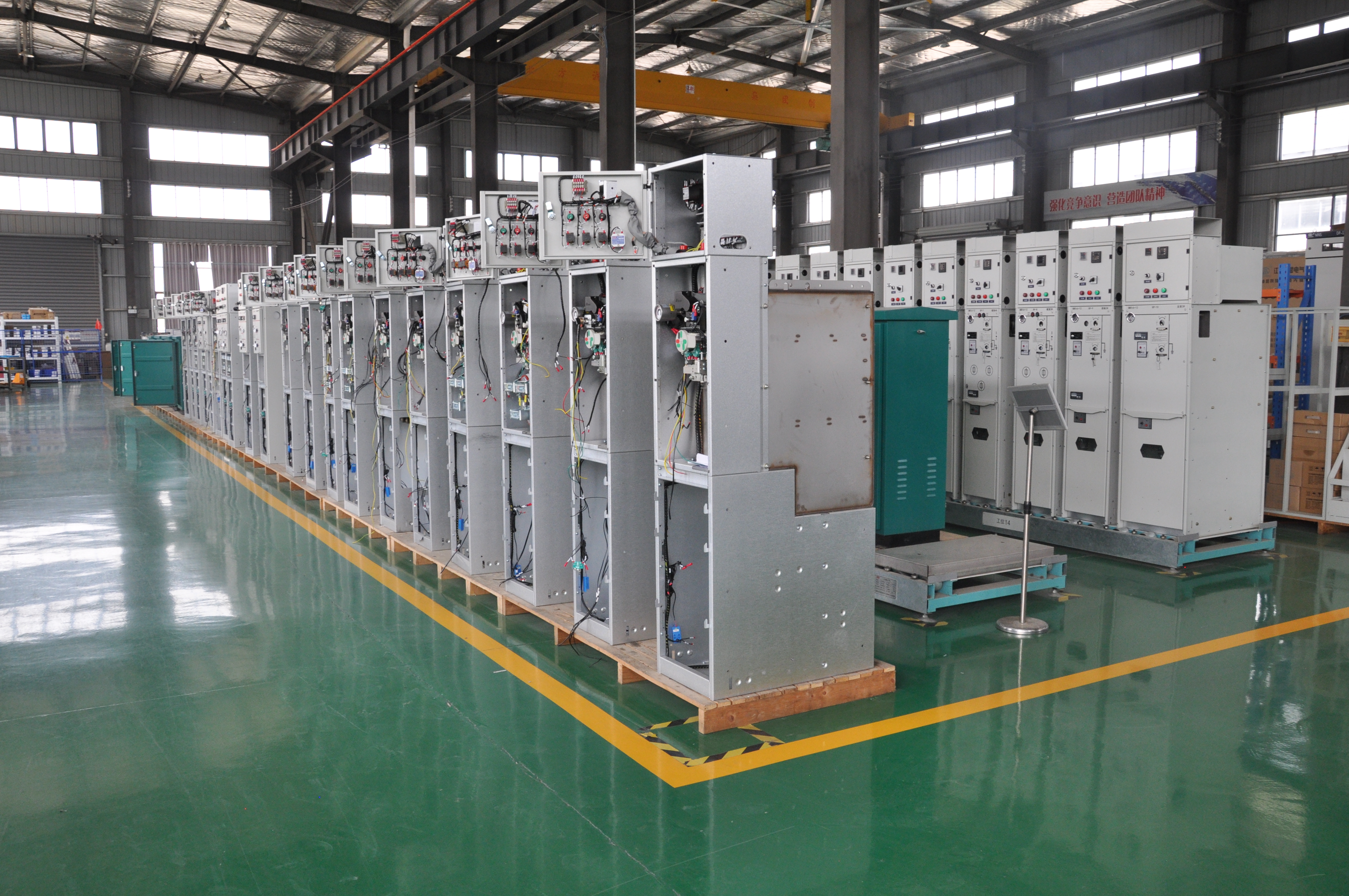 环网柜的具有结构简单,体积小,可提高供电参数及性能以及供电安全