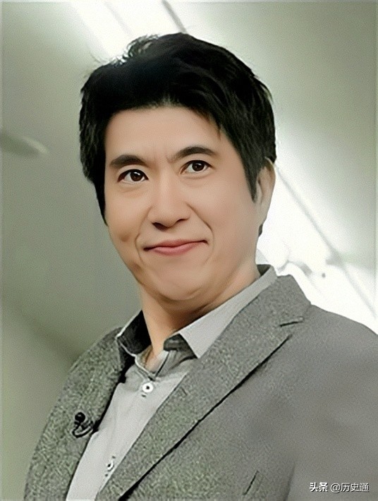 影坛女神情定幽默丑男，难获幸福，人到中年，告别过去，追求自我