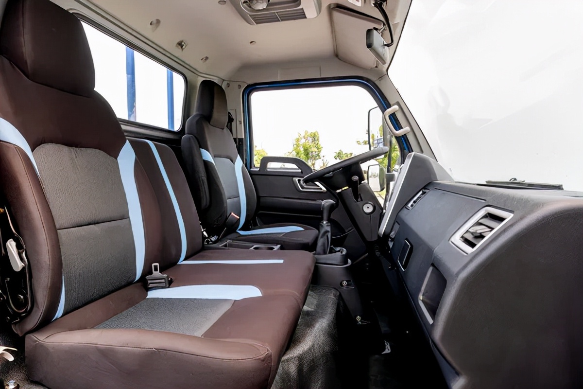 ��������̤ʵ׬Ǯ ��������𱬹㶫 | ����֮����