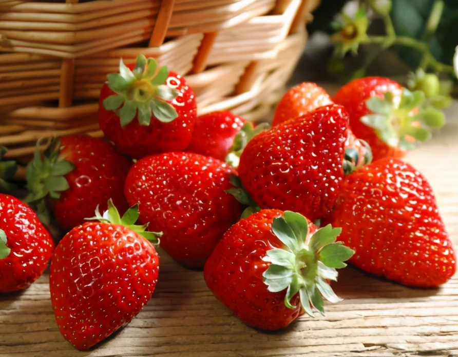 春天多吃这5种水果，应季而食口感香，营养十足，常吃对身体好