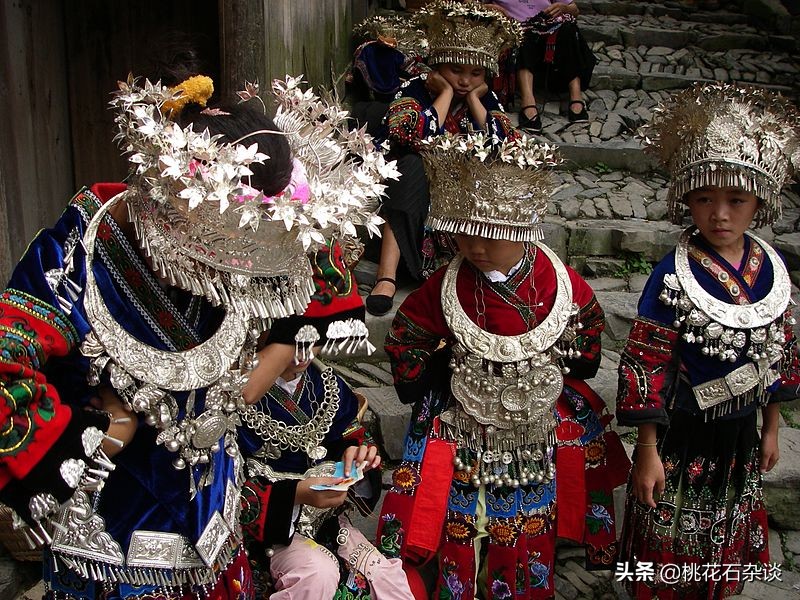 现代中国的56个民族，古代都叫什么？是哪些古代民族演化来的？