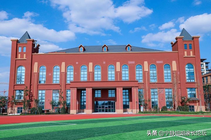 实地探校！这所学校究竟怎么样，带你走进成都狄邦肯思学校