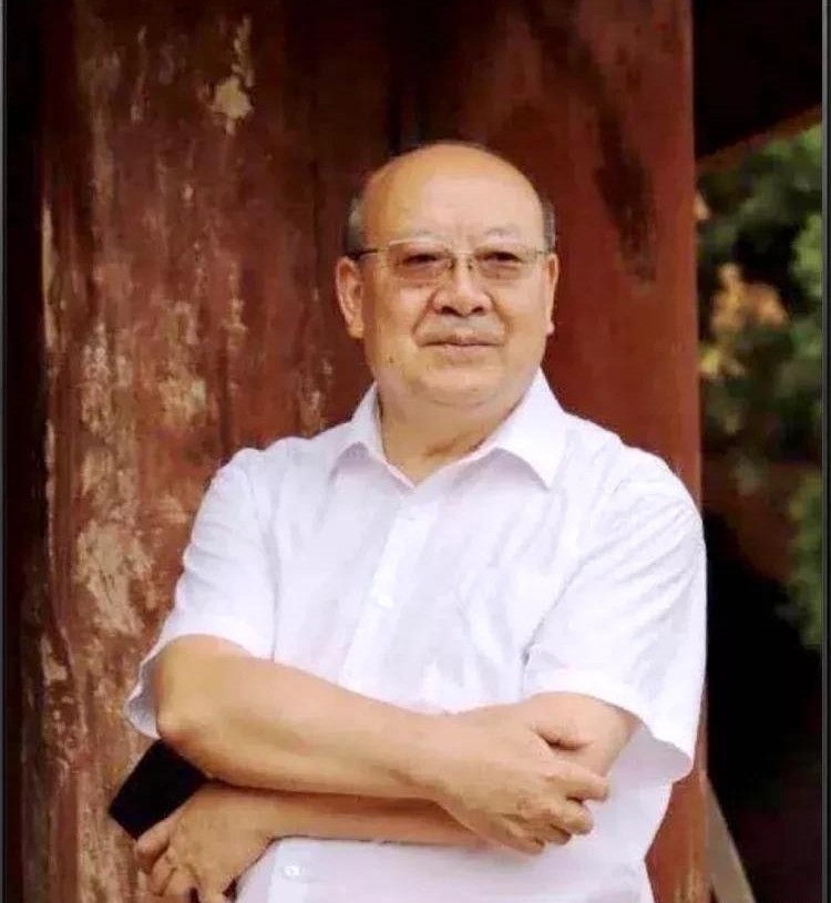 《三牛为范 挥写人生》――张怀文画牛感言 （作者：郭新民）