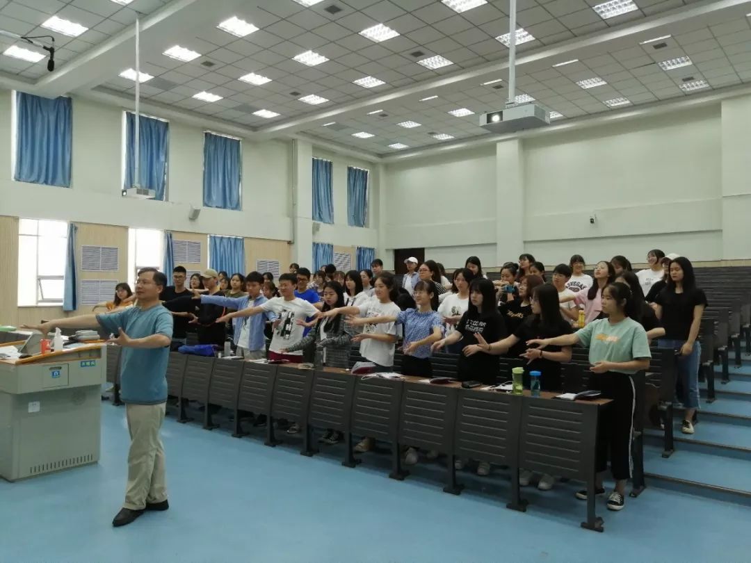 西安外国语大学首次开办暑期学校，超3000名学生共同参与