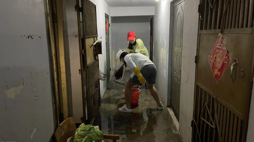 农大人的身影在前，我们“豫”难而上