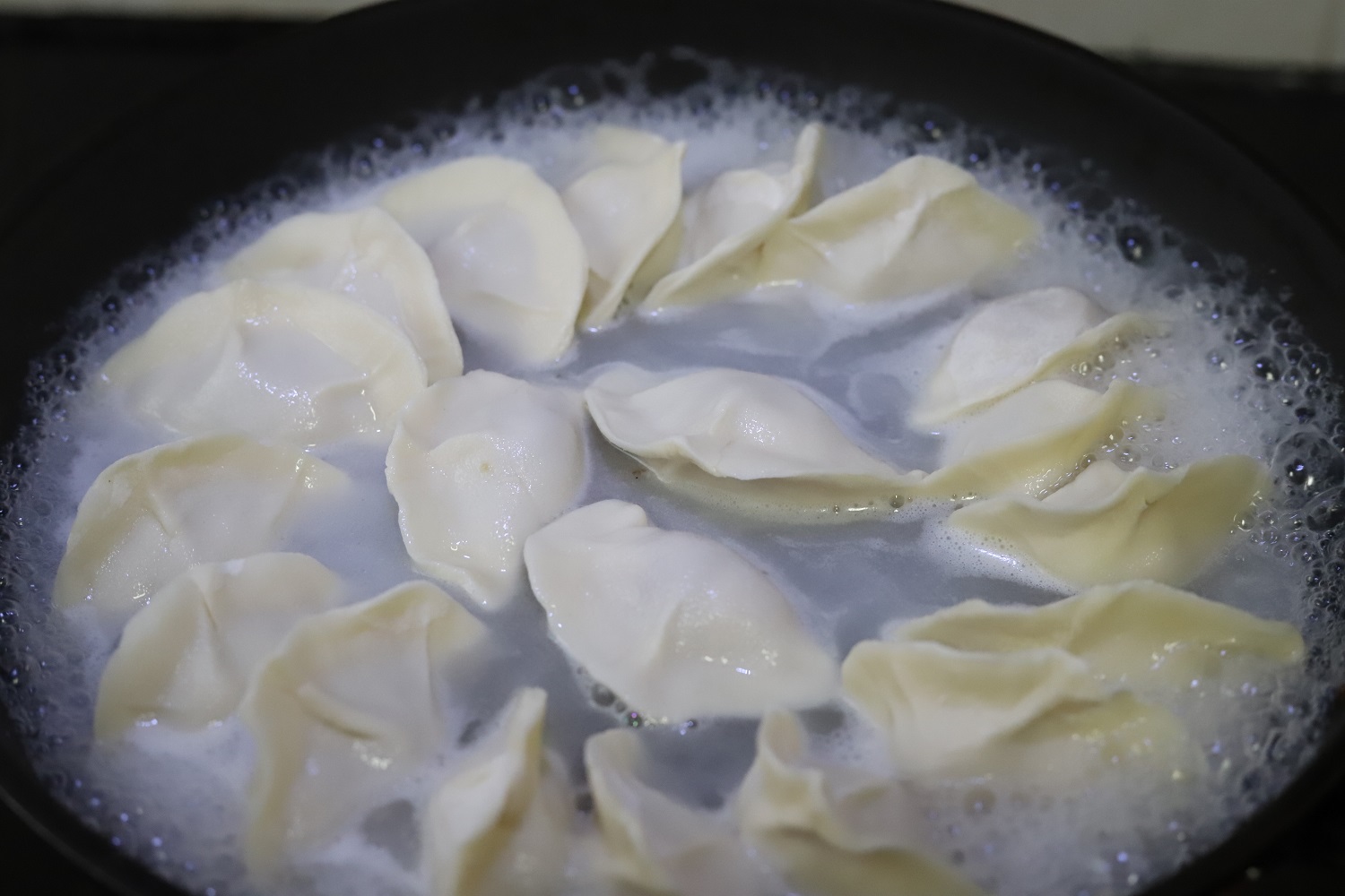 全家人都爱吃的生煎饺子家庭生煎饺子