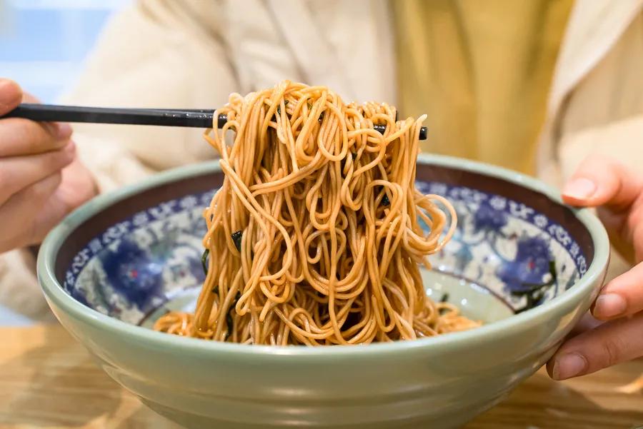 不得了！长宁区这九家面馆太好吸了