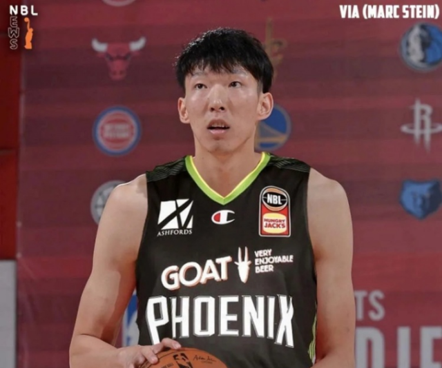 周琦为什么打不上nba球队(拒绝CBA顶薪，周琦为何不加盟欧洲联赛？有3点原因，金钱只是次要)