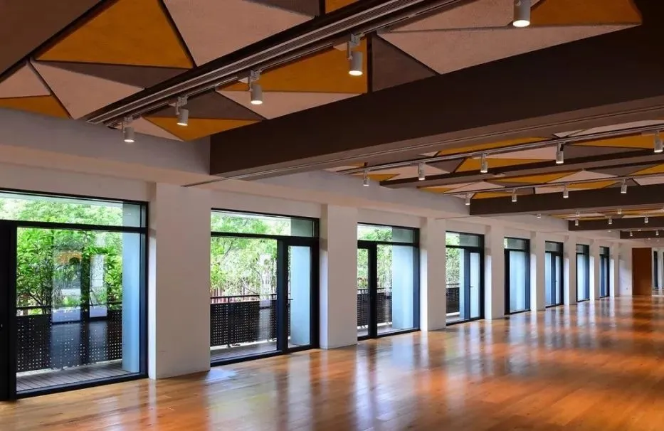 沪上最美10所公办&10所民办小学大PK，谁是魔都颜值担当？