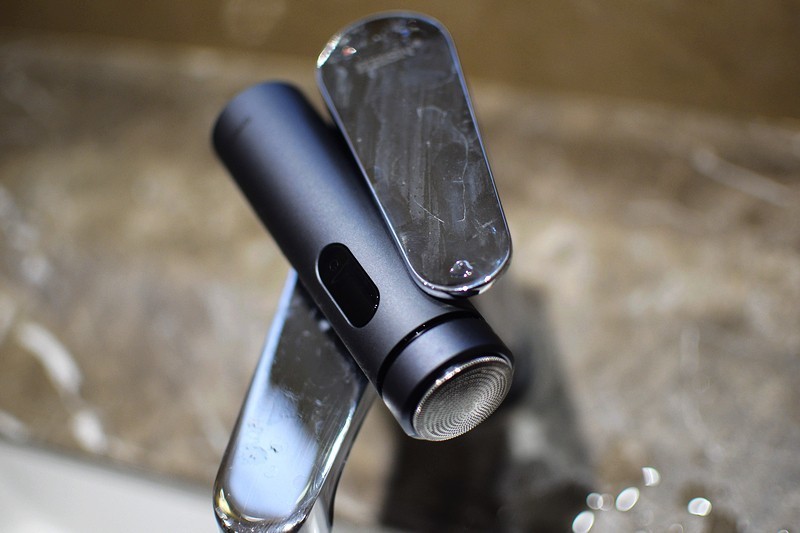 自动加速.升级六叶刀片 须眉智能剃须刀T6（升级2.0版）