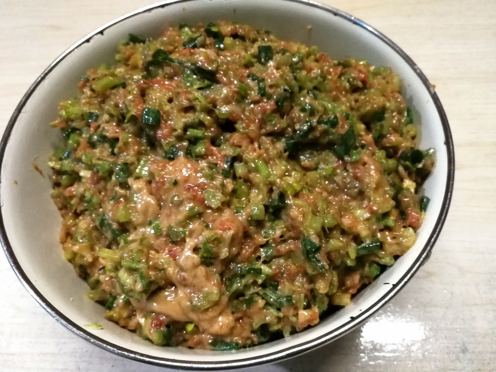 芹菜餡餃子沒有芹菜味？牢記3個訣竅，不僅芹菜味濃，還鮮嫩好吃