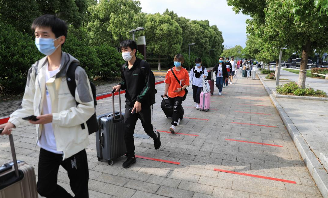 收到录取通知书，若不去报到会有什么影响？弃权的后果你无法承受