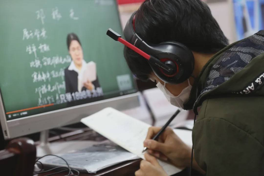 四六级查分时间公布，忘记准考证号也没关系，3种方法帮你查成绩