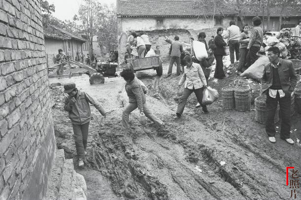 二十世纪八九十年代，关中农民的社会生活和生存环境