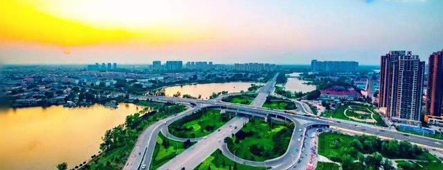 山东省哪些本科大学里有专科（山东省菏泽市拥有4所大学院校）