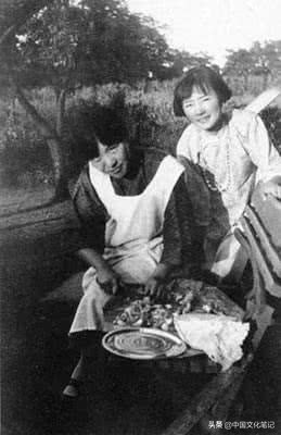 冰心评徐志摩“难说女人误他还是他误女人”，她倒不是指陆小曼