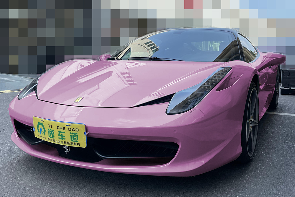 想入手俱乐部小姐姐的法拉利458，验完车况客户直言：最毒妇人心