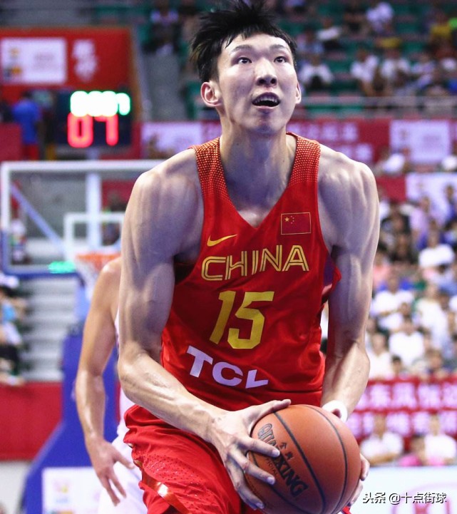 周琦为什么萌进nba(21岁周琦凭啥能进NBA？三项数据排第一，因一点像姚明打动火箭队)