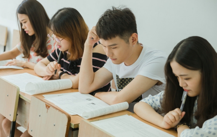 高考结束后，第一件事是估分？高三老师：这两件事比“估分”重要