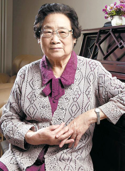 大学教授被曝抄袭匈牙利本科生论文！校方表态，抄袭之殇何时休？