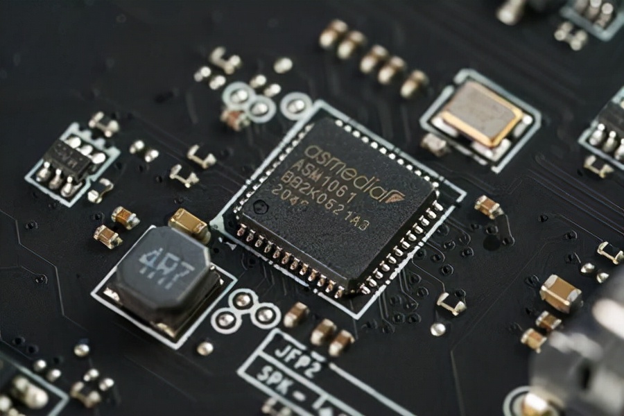 微星MPG Z690 CARBON WIFI暗黑主板评测：全面进化的暗黑之龙